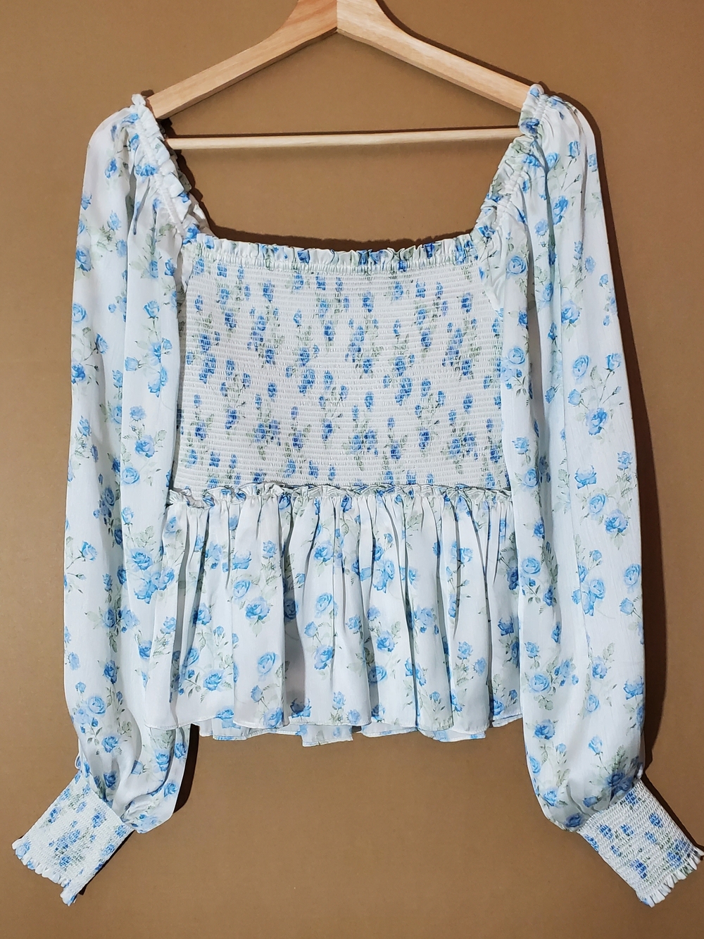Rachel Parcell White Blue Smocked Floral Peplum Blouse Balloon Sleeve SquareNeck